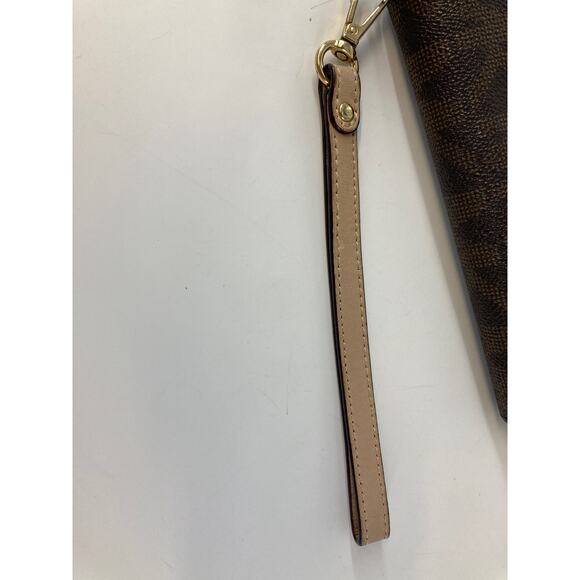 MICHAEL KORS MEDIUM SAFFIANO LEATHER SIGNATUE PRINT WALLET - Picture 11 of 11